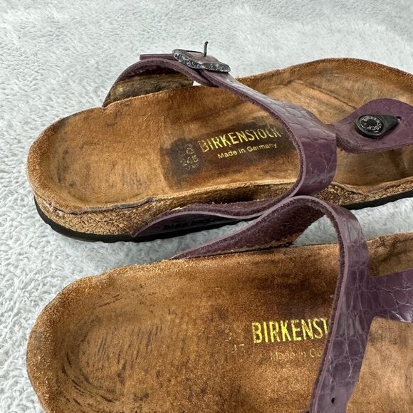Birkenstock Gizeh Patent Leather Purple Thong Sandals Women’s Size 38 EU - Picture 9 of 10